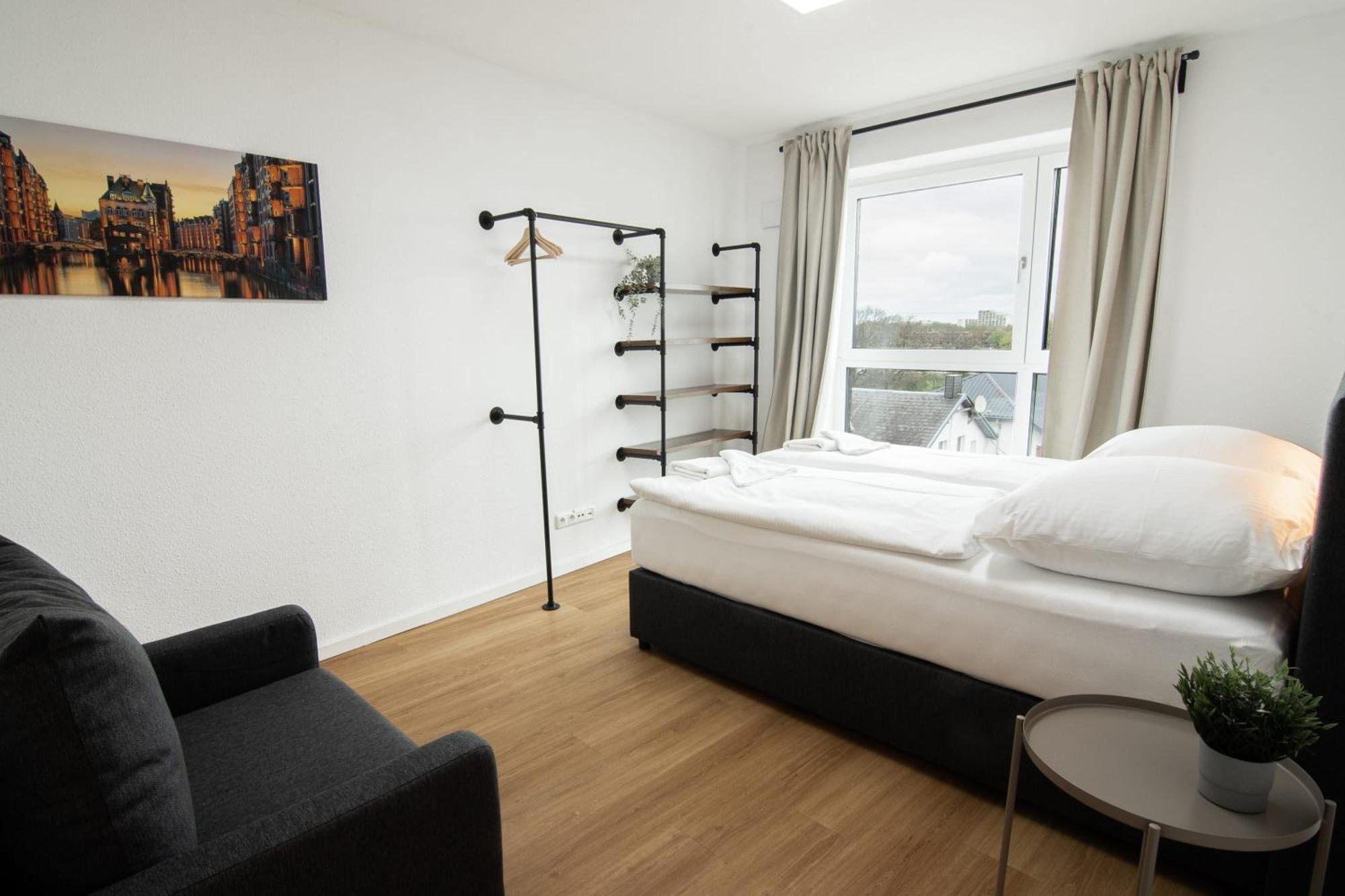 Central Apartment 4 Bedrooms For Up To 12 Guests Hamburg Exterior foto