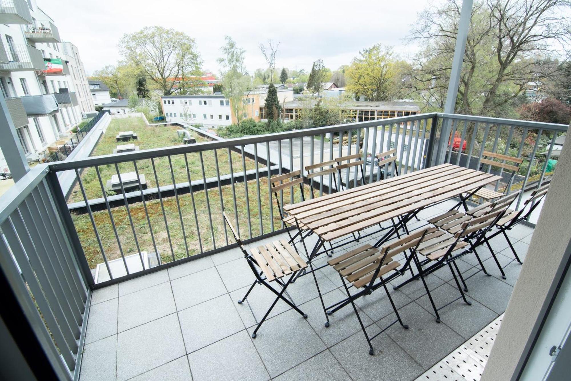 Central Apartment 4 Bedrooms For Up To 12 Guests Hamburg Exterior foto
